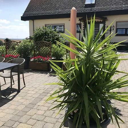 Weins Comfortable Vacation Lägenhet Lieg